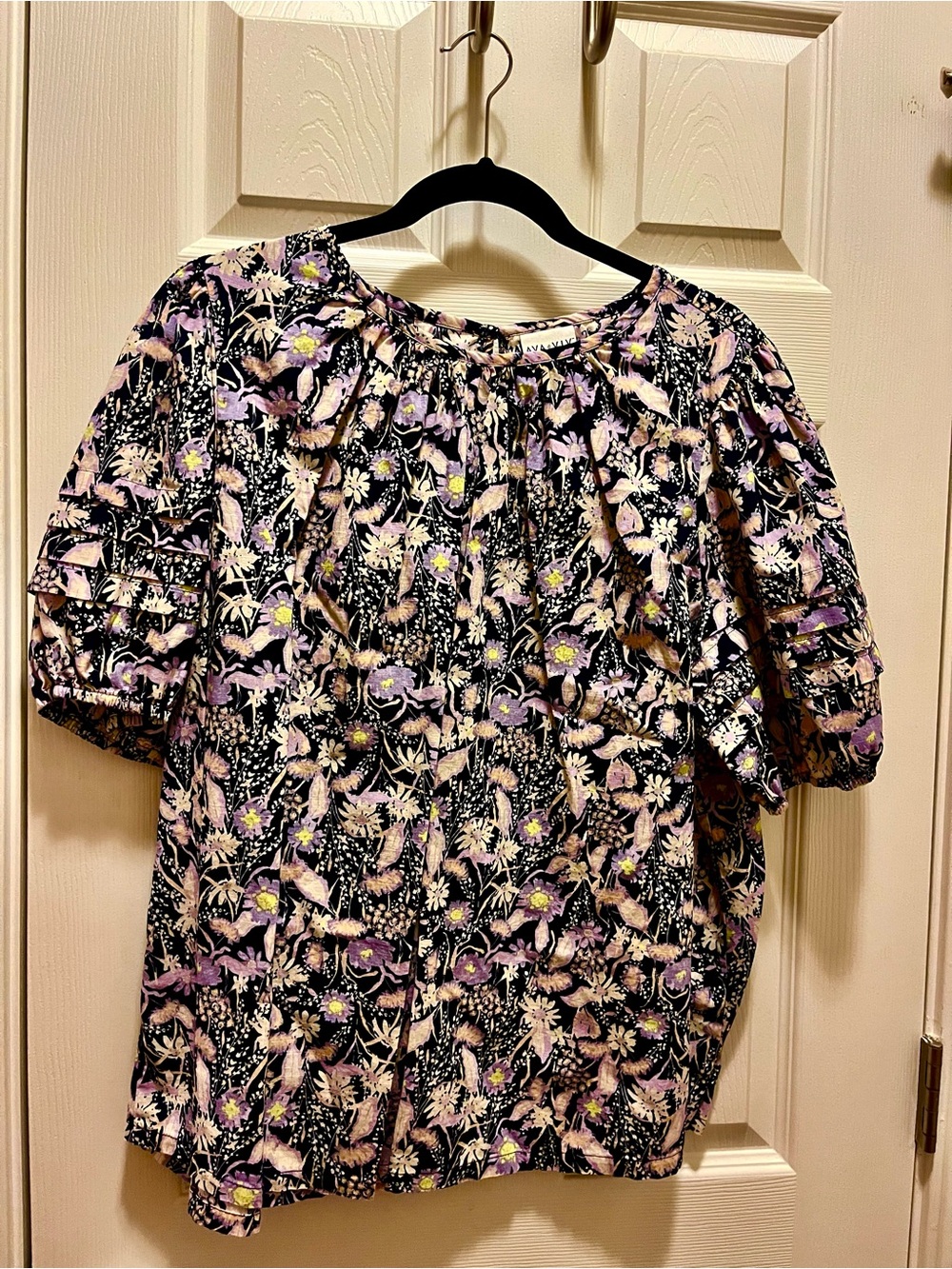 Ava & Viv 1X Floral Blouse Tiered Ruffle Sleeves Purple Black